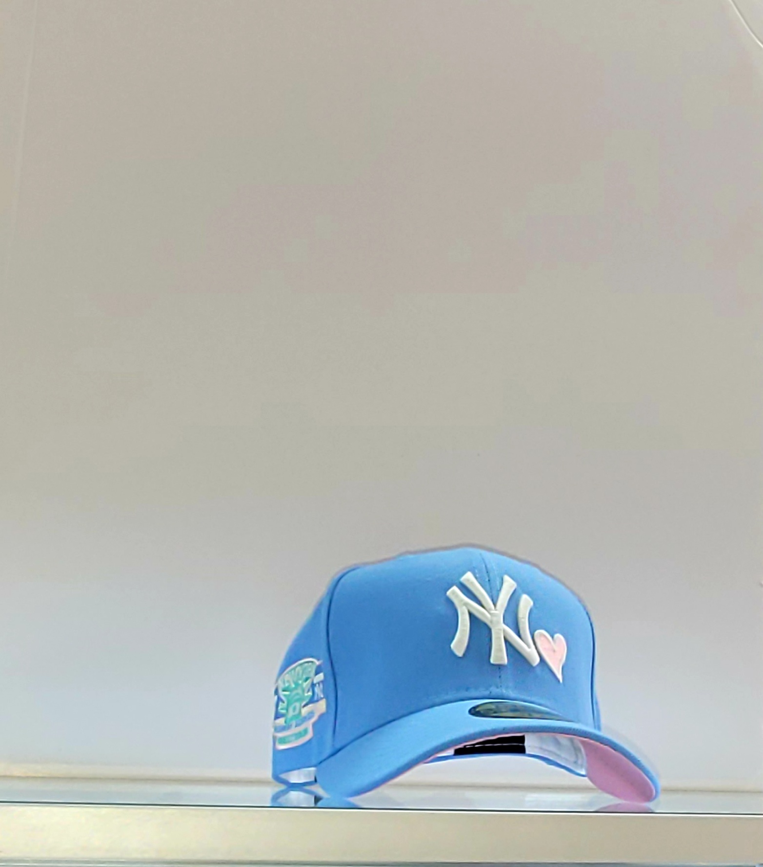 sky blue yankee fitted pink brim