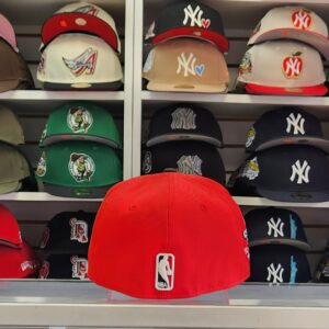 New Era Chicago Bulls Red 59FIFTY Fitted Hat Grey UV - Image 3