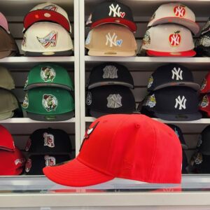 New Era Chicago Bulls Red 59FIFTY Fitted Hat Grey UV - Image 4