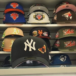 New Era 59FIFTY Fitted Black Yankees Butterfly, Pink UV